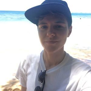 Meet your Posher, Lee